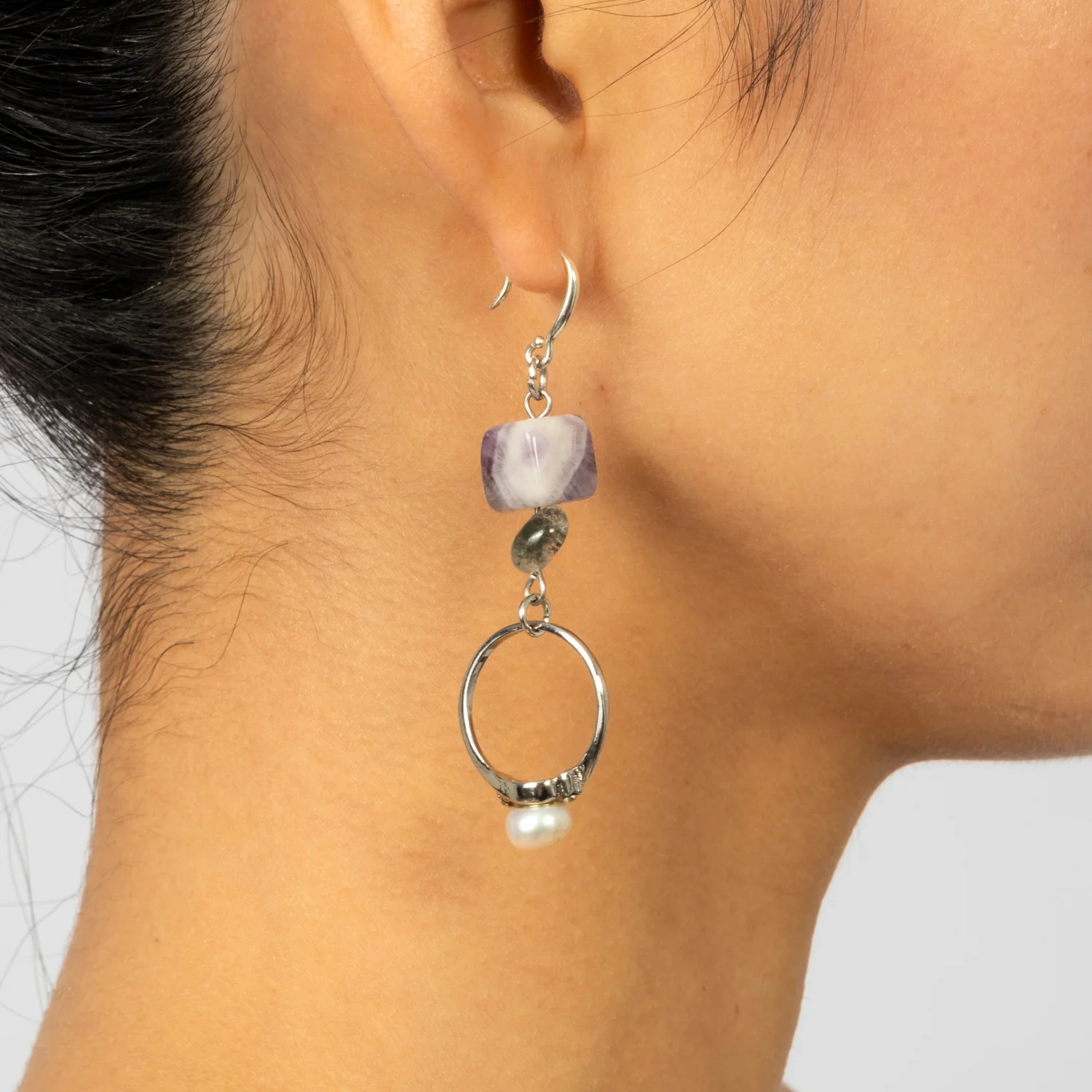 [52HZ LAB] SERAPHINE EARRING - Image 3