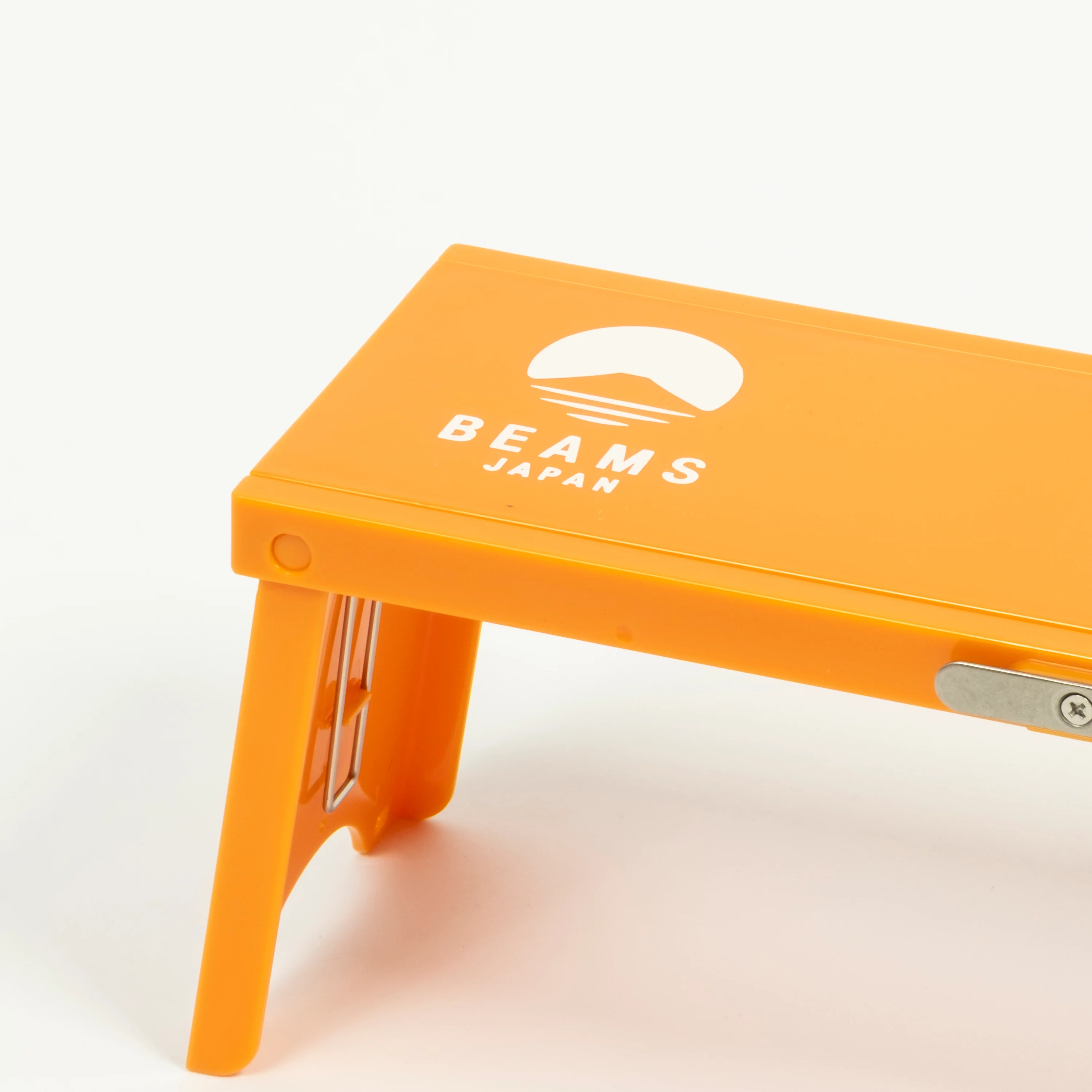 [BEAMS JAPAN x ISETO] FOLDING TABLE _ ORANGE - Image 2